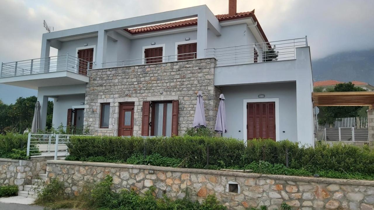 Light Blue Studios 2 Poúlithra Екстериор снимка