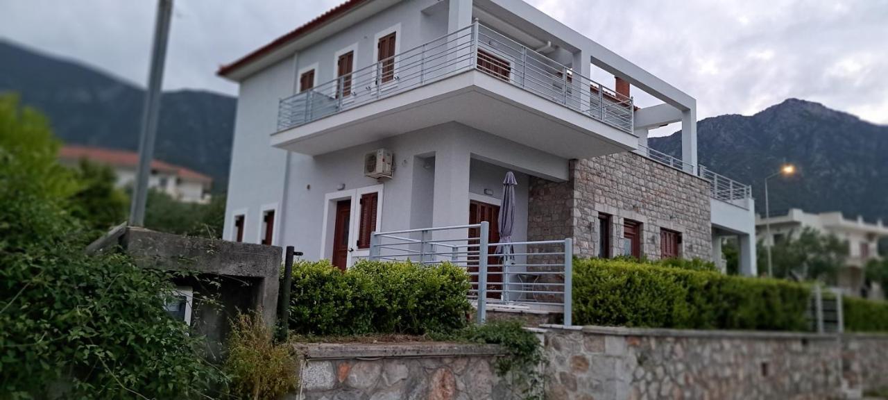 Light Blue Studios 2 Poúlithra Екстериор снимка